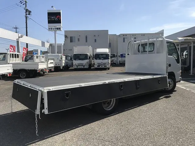 いすゞ エルフ KR-NKR81LAR(2WD)の写真13