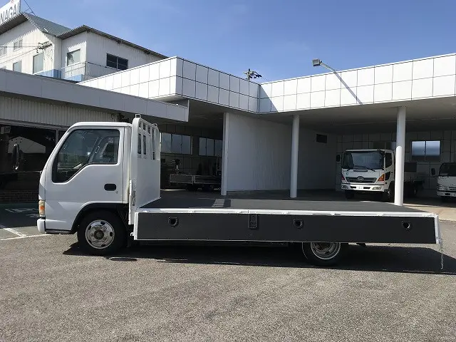 いすゞ エルフ KR-NKR81LAR(2WD)の写真14