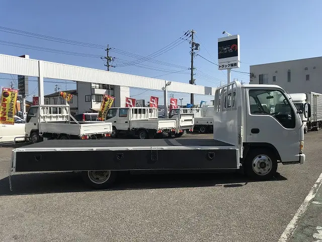 いすゞ エルフ KR-NKR81LAR(2WD)の写真15