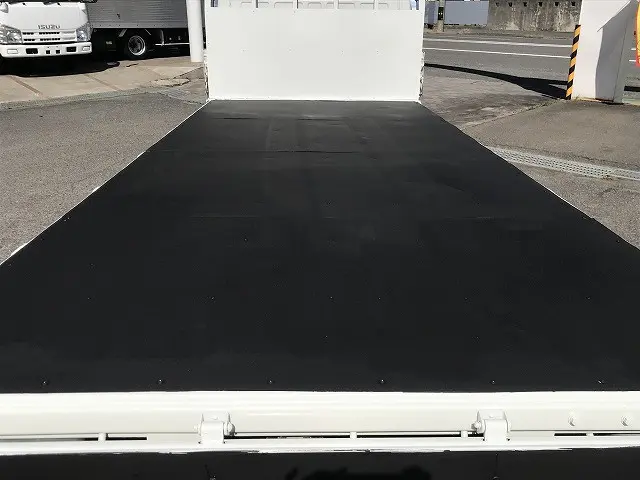 いすゞ エルフ KR-NKR81LAR(2WD)の写真16