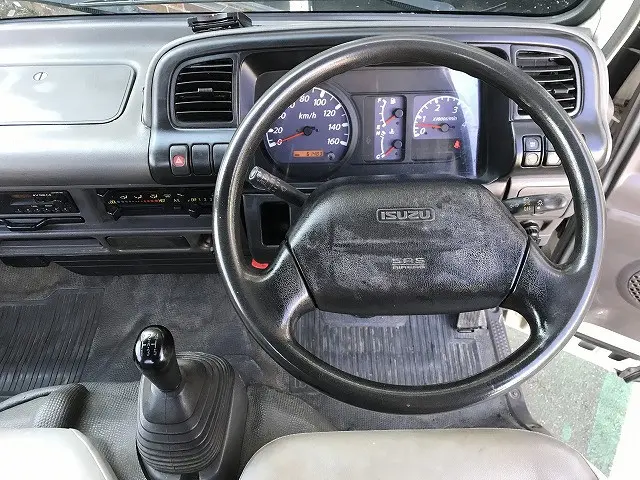 いすゞ エルフ KR-NKR81LAR(2WD)の写真25