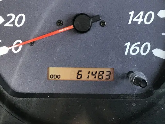 いすゞ エルフ KR-NKR81LAR(2WD)の写真47