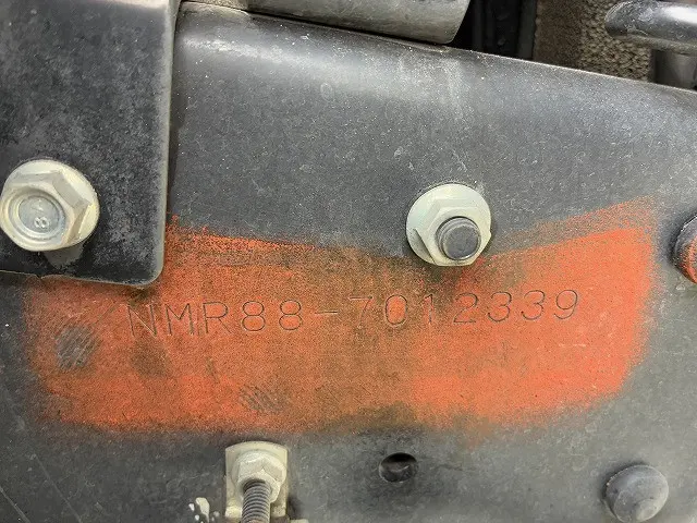 いすゞ エルフ 2RG-NMR88AR(2WD)の写真22