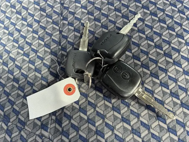 いすゞ エルフ 2RG-NMR88AR(2WD)の写真48