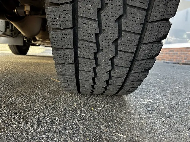 いすゞ エルフ TKG-NJR85Aの写真30