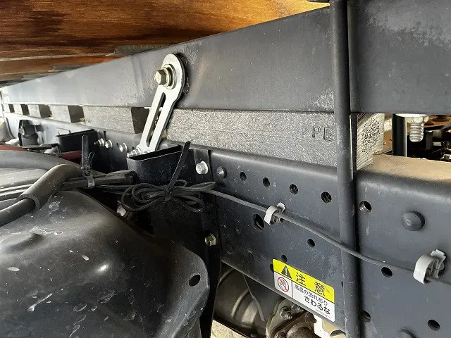 いすゞ エルフ TKG-NJR85Aの写真32