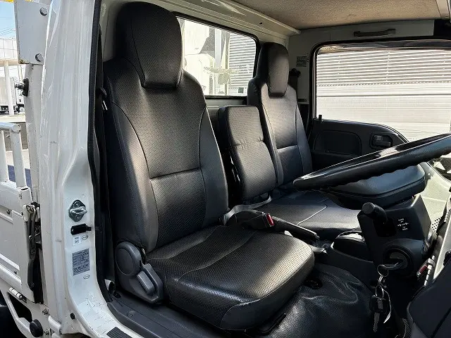 いすゞ エルフ TKG-NJR85Aの写真37