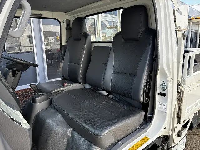 いすゞ エルフ TKG-NJR85Aの写真38
