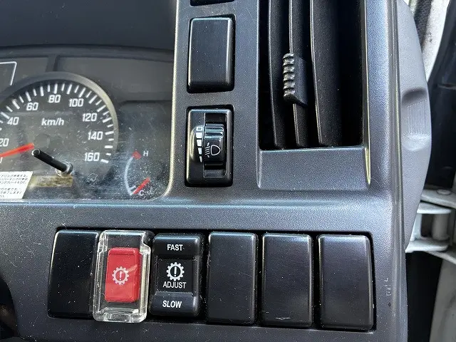 いすゞ エルフ TKG-NJR85Aの写真42