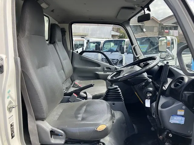トヨタ ダイナ TKG-XZU620D(2WD)の写真46