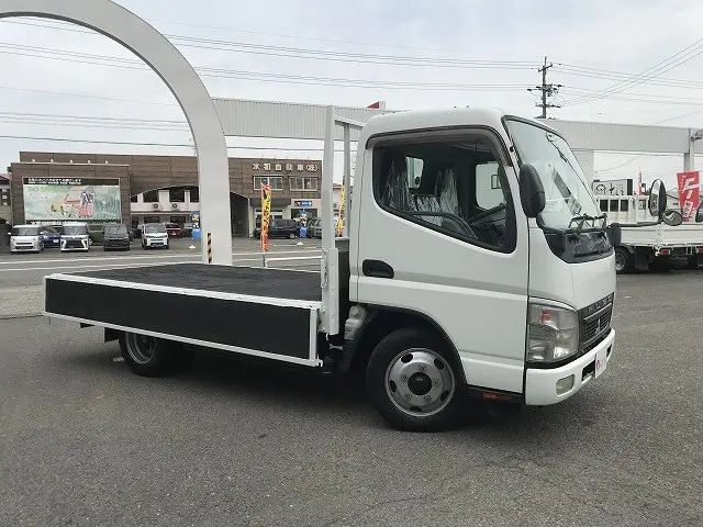 三菱 キャンター PDG-FE72B(2WD)の写真10