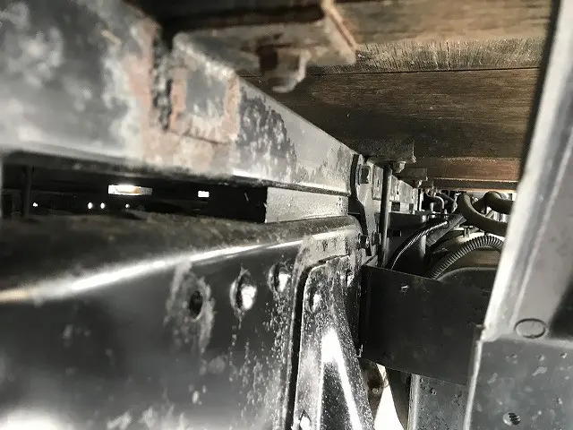 三菱 キャンター PDG-FE72B(2WD)の写真34