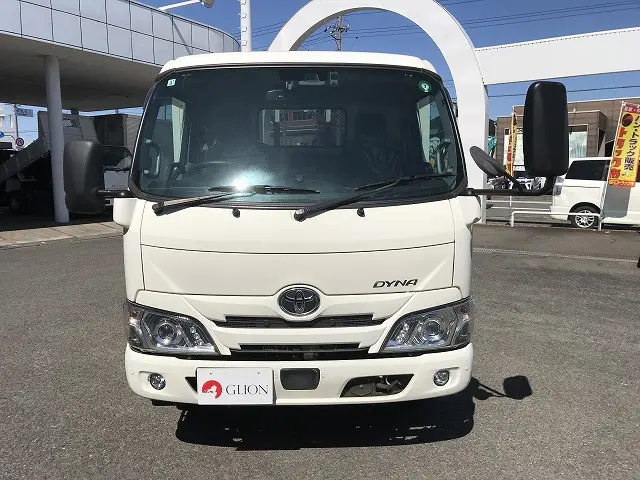 トヨタ ダイナ 2RG-XZU650の写真2