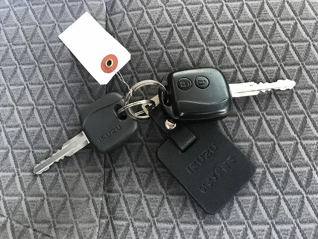 いすゞ エルフ 2RG-NJR88A(2WD)の写真50