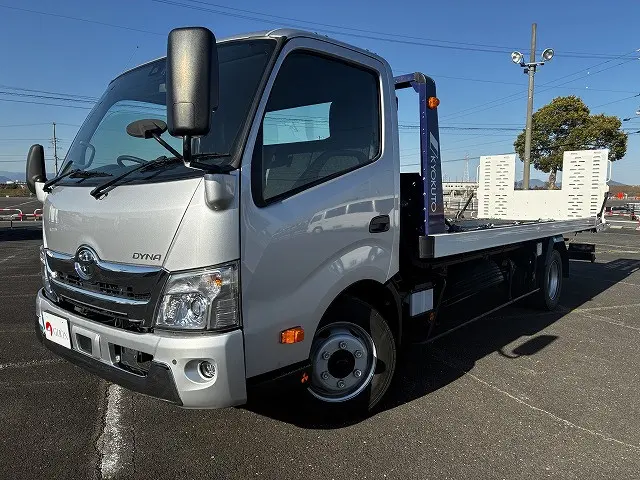 トヨタ ダイナ 2PG-XZU722(2WD)の写真1