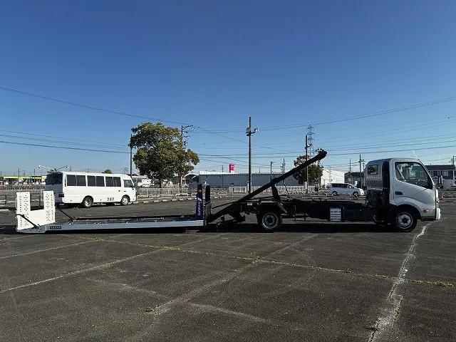 トヨタ ダイナ 2PG-XZU722(2WD)の写真12