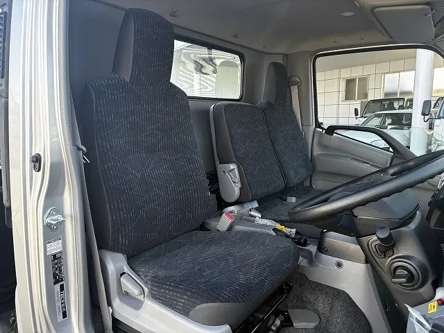 トヨタ ダイナ 2PG-XZU722(2WD)の写真28