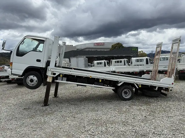 いすゞ エルフ KC-NPR66PR(2WD)の写真4