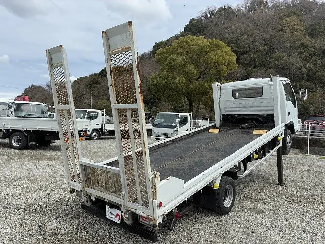 いすゞ エルフ KC-NPR66PR(2WD)の写真32