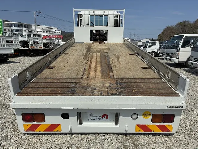 いすゞ フォワード LKG-FTR90S2(2WD)の写真7