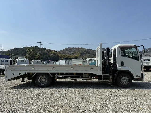 いすゞ フォワード LKG-FTR90S2(2WD)の写真12