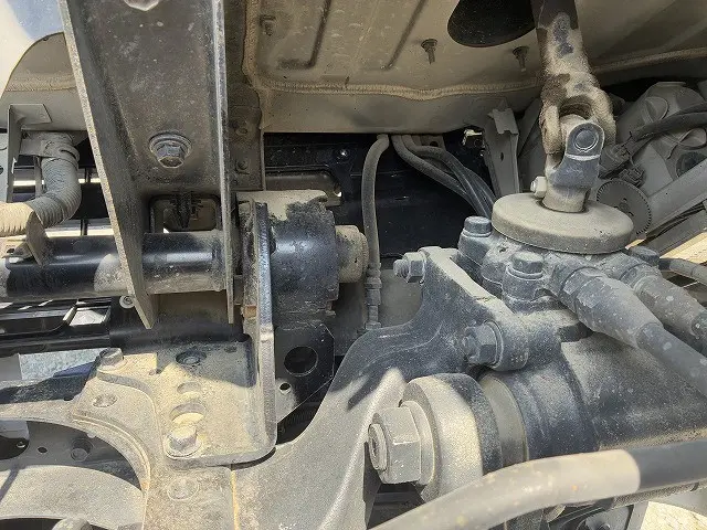 いすゞ フォワード LKG-FTR90S2(2WD)の写真28