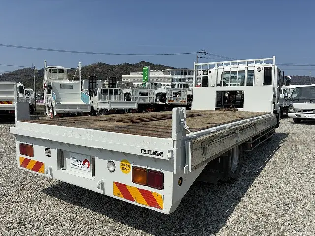 いすゞ フォワード LKG-FTR90S2(2WD)の写真36