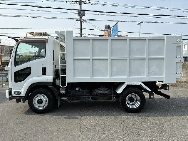 いすゞ フォワード TKG-FRR90S2(2WD)の写真11