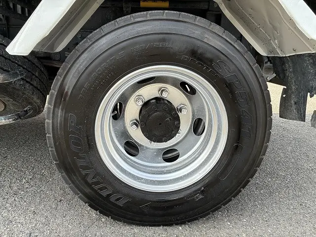 いすゞ フォワード TKG-FRR90S2(2WD)の写真28