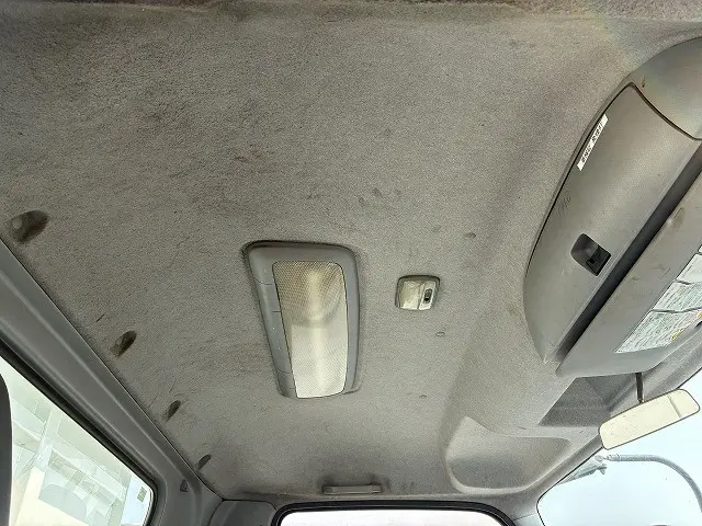 いすゞ フォワード TKG-FRR90S2(2WD)の写真33