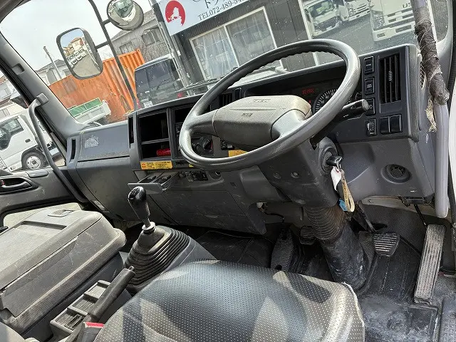 いすゞ フォワード TKG-FRR90S2(2WD)の写真34