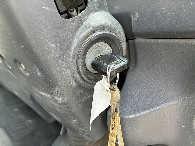 いすゞ フォワード TKG-FRR90S2(2WD)の写真35