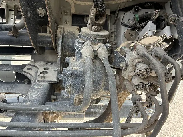 いすゞ フォワード TKG-FRR90S2(2WD)の写真49