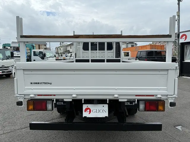 いすゞ エルフ TRG-NPR85AR(2WD)の写真7