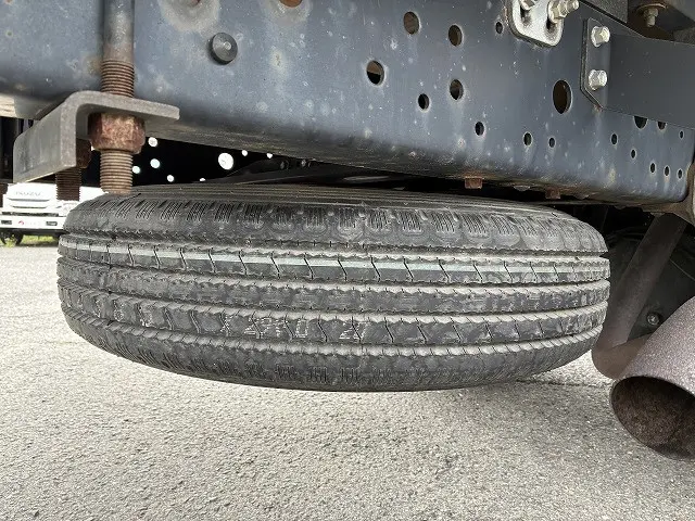 いすゞ エルフ TRG-NPR85AR(2WD)の写真29