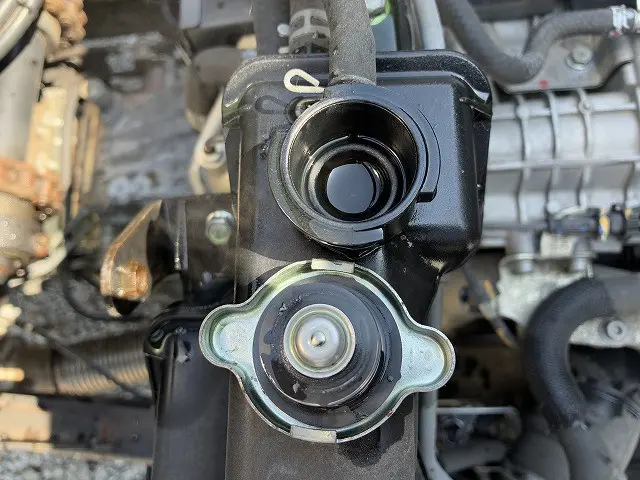 三菱 キャンター 2PG-FEB80(2WD)の写真26