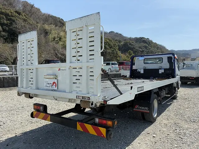 三菱 キャンター 2PG-FEB80(2WD)の写真31