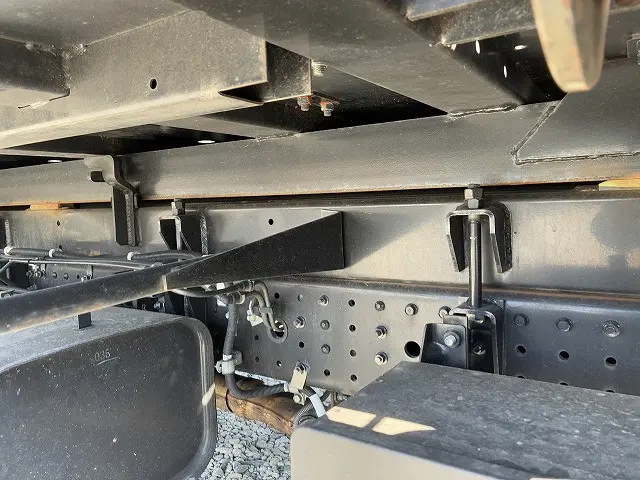 三菱 キャンター 2PG-FEB80(2WD)の写真39