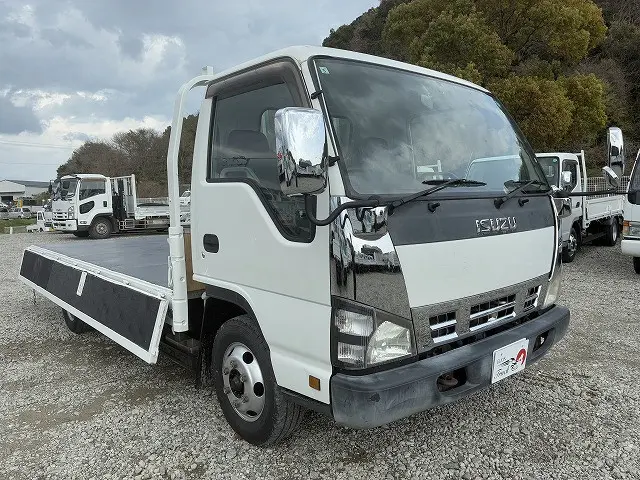 いすゞ エルフ PB-NPR81AR(2WD)の写真10