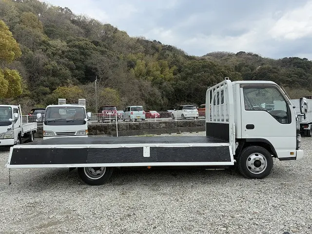 いすゞ エルフ PB-NPR81AR(2WD)の写真12
