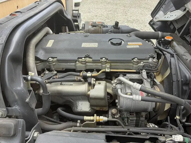 いすゞ エルフ PB-NPR81AR(2WD)の写真27