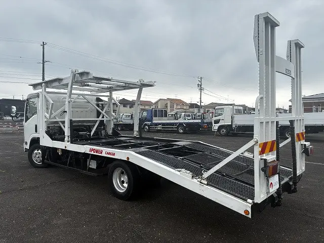 いすゞ エルフ TDG-NPS85AN(4WD)の写真6