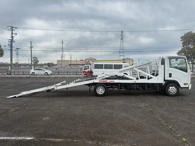 いすゞ エルフ TDG-NPS85AN(4WD)の写真12