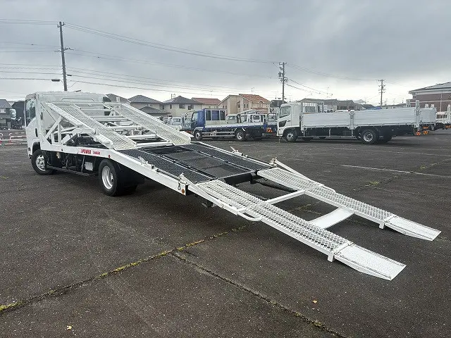 いすゞ エルフ TDG-NPS85AN(4WD)の写真13