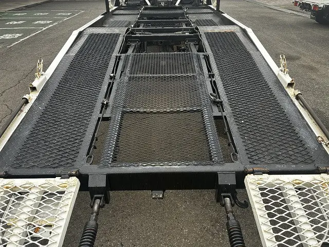 いすゞ エルフ TDG-NPS85AN(4WD)の写真19