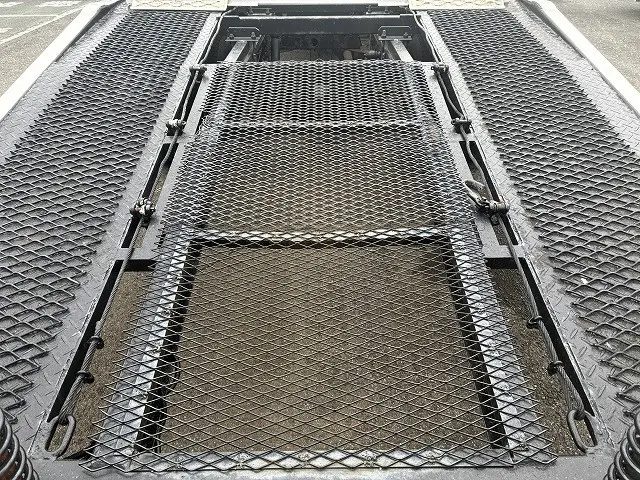 いすゞ エルフ TDG-NPS85AN(4WD)の写真20