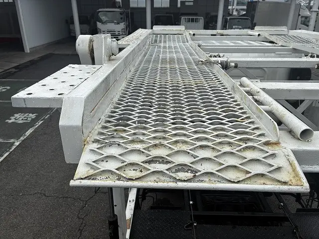 いすゞ エルフ TDG-NPS85AN(4WD)の写真28