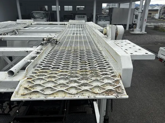 いすゞ エルフ TDG-NPS85AN(4WD)の写真29