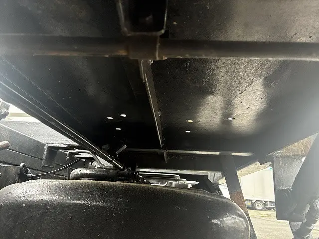 いすゞ エルフ TDG-NPS85AN(4WD)の写真33