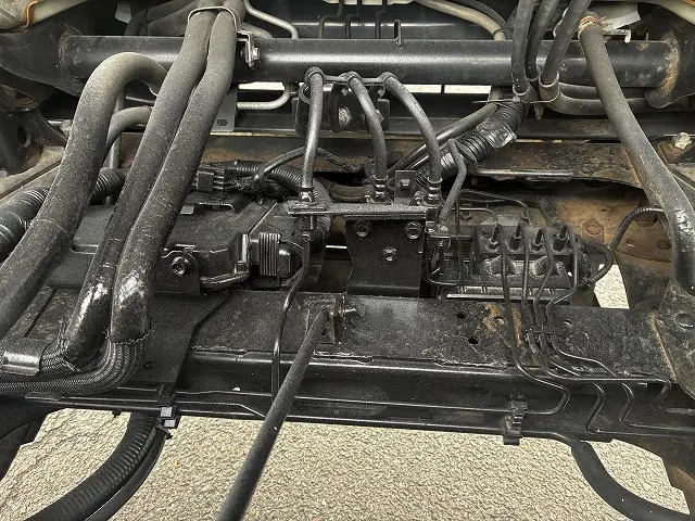 いすゞ エルフ TDG-NPS85AN(4WD)の写真40